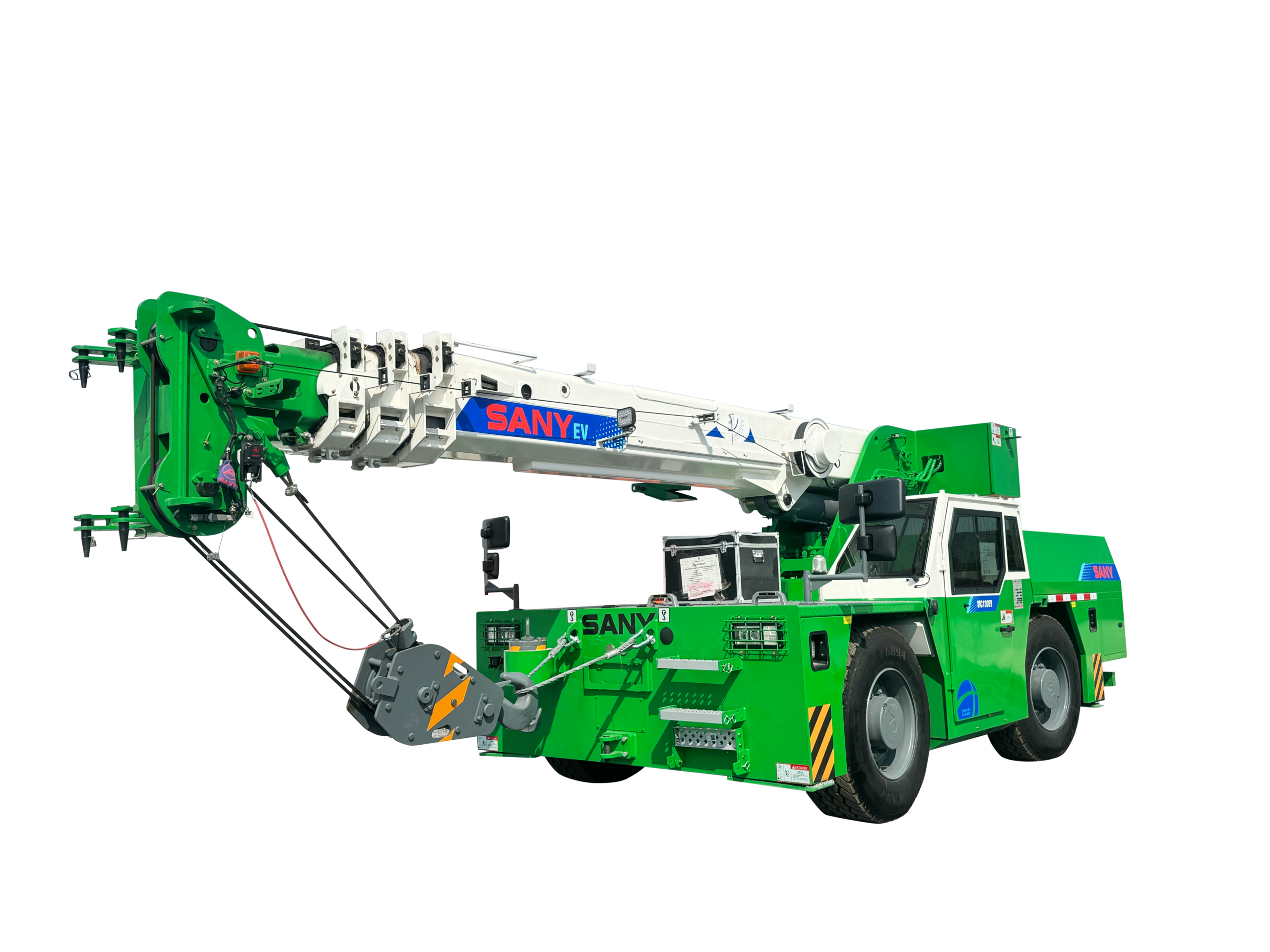 SIC130EV – Grúa Rough Terrain 13.6T